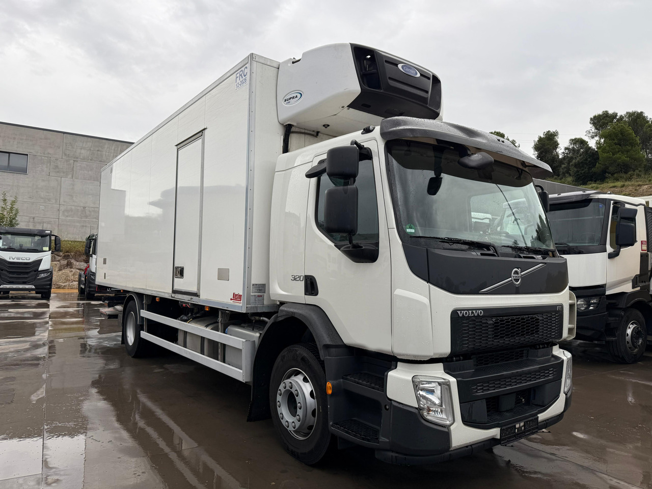 VOLVO FE320 E6 (Refrigerator) - مبردة شاحنة: صور 2 VOLVO FE320 E6 (Refrigerator) - مبردة شاحنة: صور 2