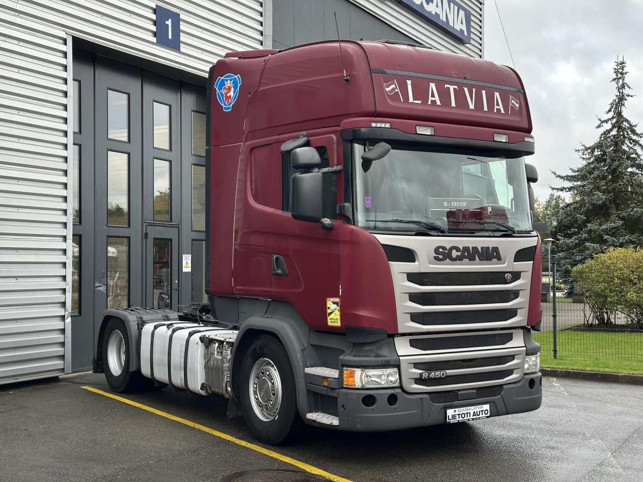 SCANIA R 450 LA4x2MNA - شاحنة جرار: صور 1 SCANIA R 450 LA4x2MNA - شاحنة جرار: صور 1