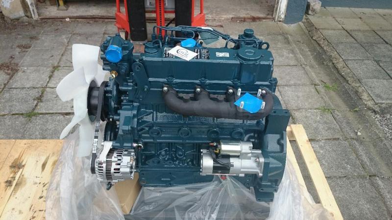Kubota V3300 - المحرك - آلات البناء: صور 1 Kubota V3300 - المحرك - آلات البناء: صور 1