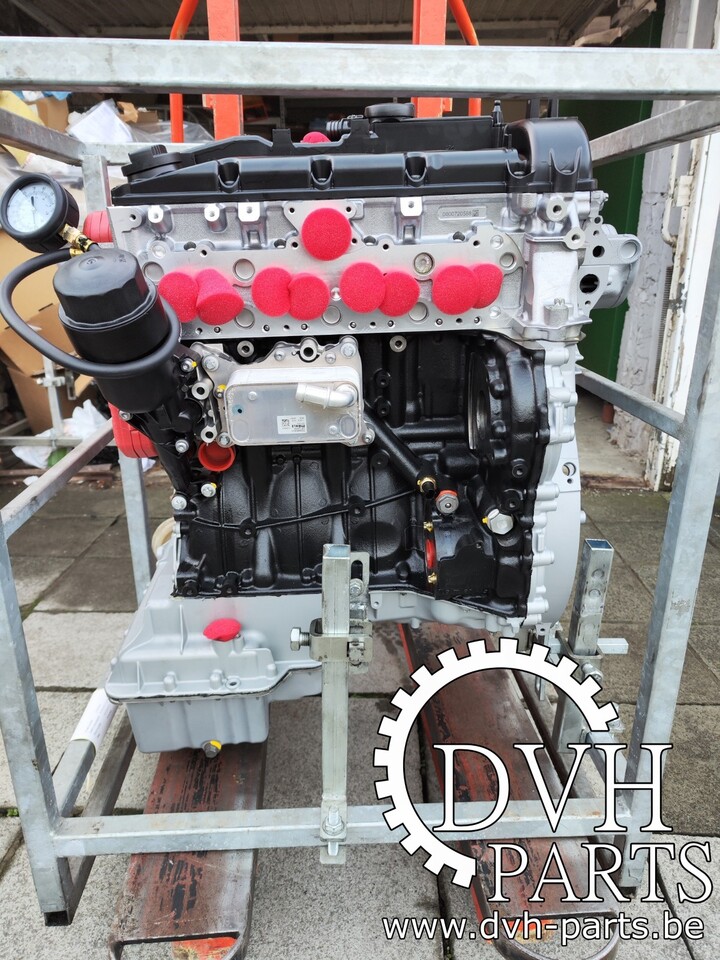 Mercedes Sprinter 651.955 - المحرك - الشاحنات الصغيرة: صور 1 Mercedes Sprinter 651.955 - المحرك - الشاحنات الصغيرة: صور 1
