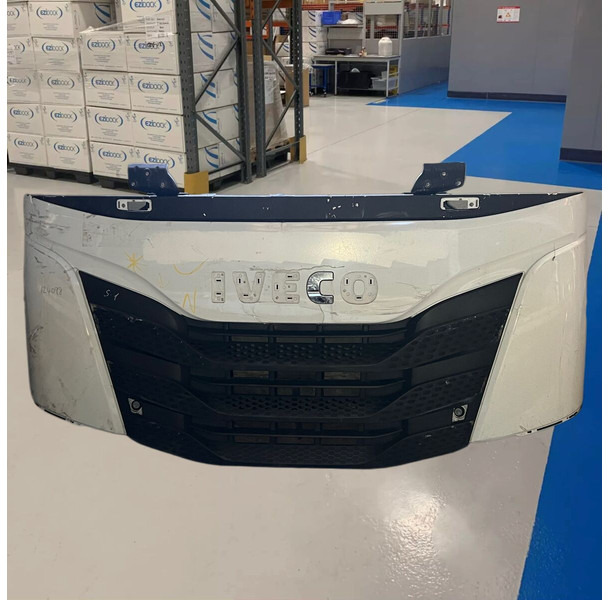 Iveco S-WAY 2022 fron bumper - كأس مترعة: صور 1 Iveco S-WAY 2022 fron bumper - كأس مترعة: صور 1