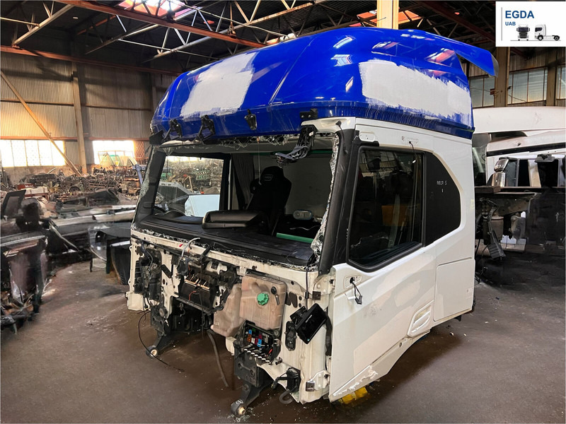 Iveco S-WAY 2022 - الكابينة والداخلية: صور 1 Iveco S-WAY 2022 - الكابينة والداخلية: صور 1