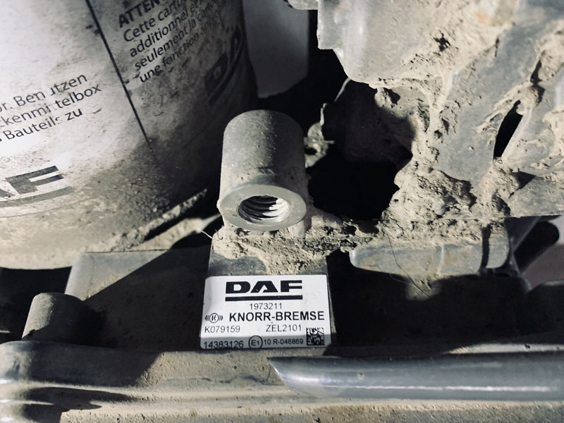 KNORR-BREMSE CF856 - صمام: صور 2 KNORR-BREMSE CF856 - صمام: صور 2