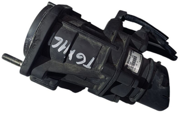 KNORR-BREMSE TGX - صمام: صور 1 KNORR-BREMSE TGX - صمام: صور 1