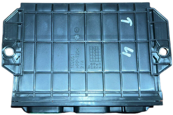 Renault  - كتلة التحكم: صور 3 Renault  - كتلة التحكم: صور 3