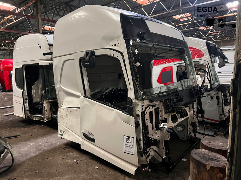 Volvo FH AERO - الكابينة والداخلية: صور 1 Volvo FH AERO - الكابينة والداخلية: صور 1