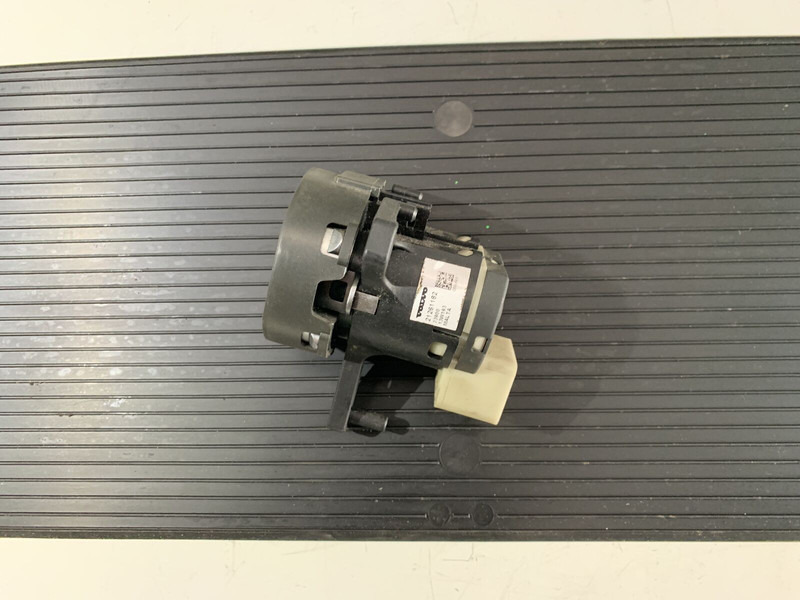 Volvo FH - قطع الغيار: صور 3 Volvo FH - قطع الغيار: صور 3