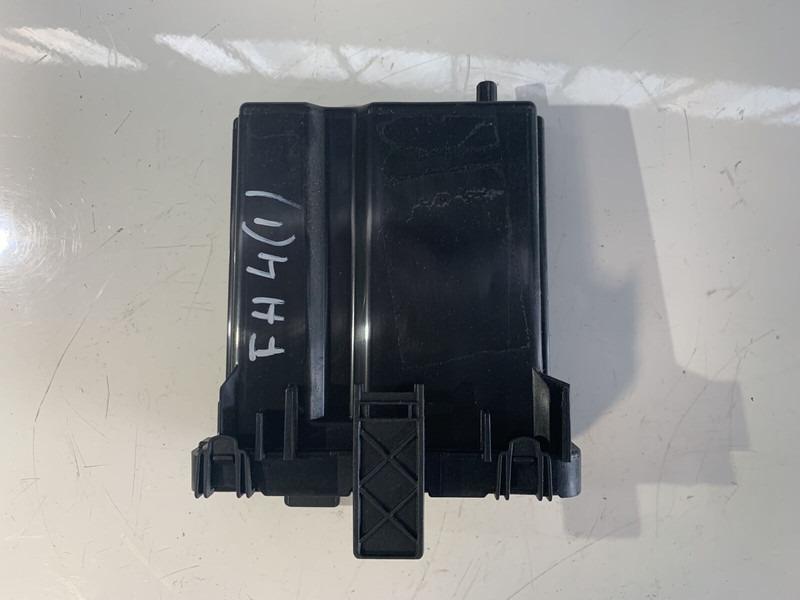 Volvo FH - كتلة التحكم: صور 2 Volvo FH - كتلة التحكم: صور 2