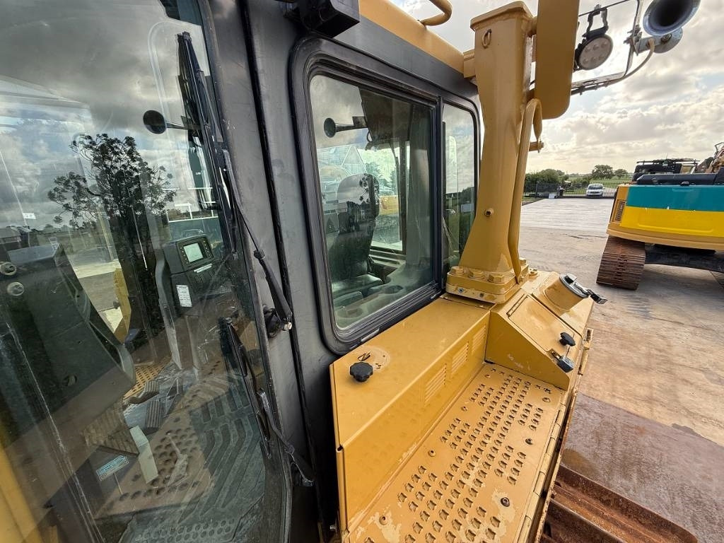 بلدوزر CAT D 8 T LGP: صور 11