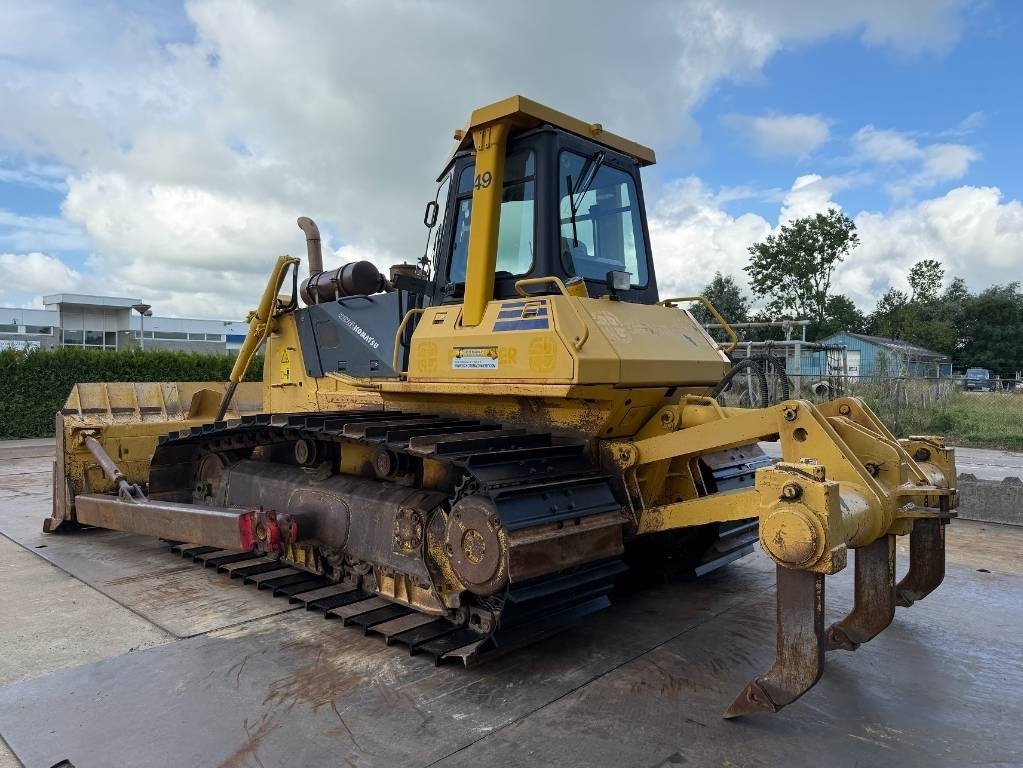 Komatsu D 65 PX-12 - بلدوزر: صور 3 Komatsu D 65 PX-12 - بلدوزر: صور 3