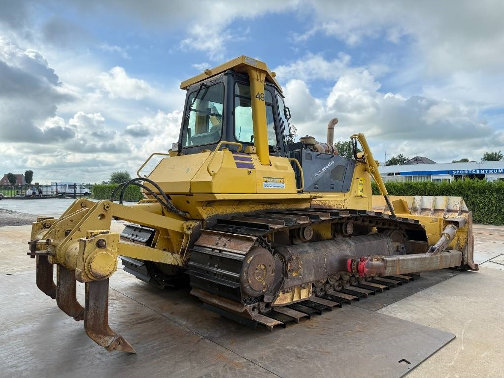 Komatsu D 65 PX-12  - بلدوزر: صور 5 Komatsu D 65 PX-12  - بلدوزر: صور 5