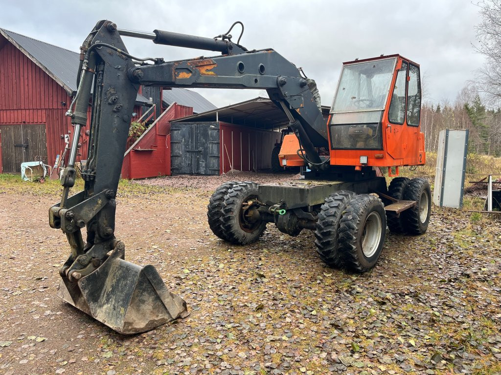 Atlas 1202 - حفارة على عجلات: صور 1 Atlas 1202 - حفارة على عجلات: صور 1