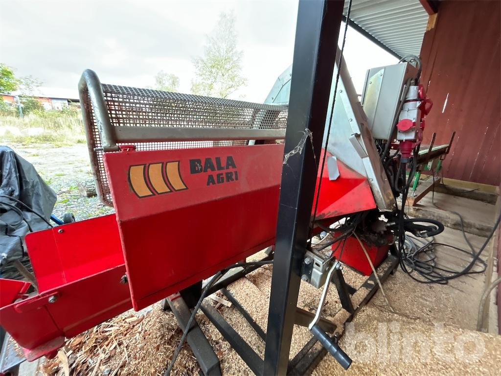 Bala Agri 63474 - ماكينة تقطيع الأغصان: صور 5 Bala Agri 63474 - ماكينة تقطيع الأغصان: صور 5