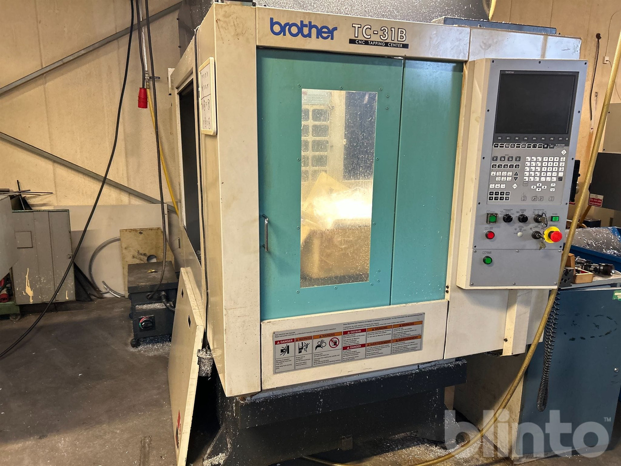 Brother TC-31B - مركز تصنيع CNC: صور 1 Brother TC-31B - مركز تصنيع CNC: صور 1