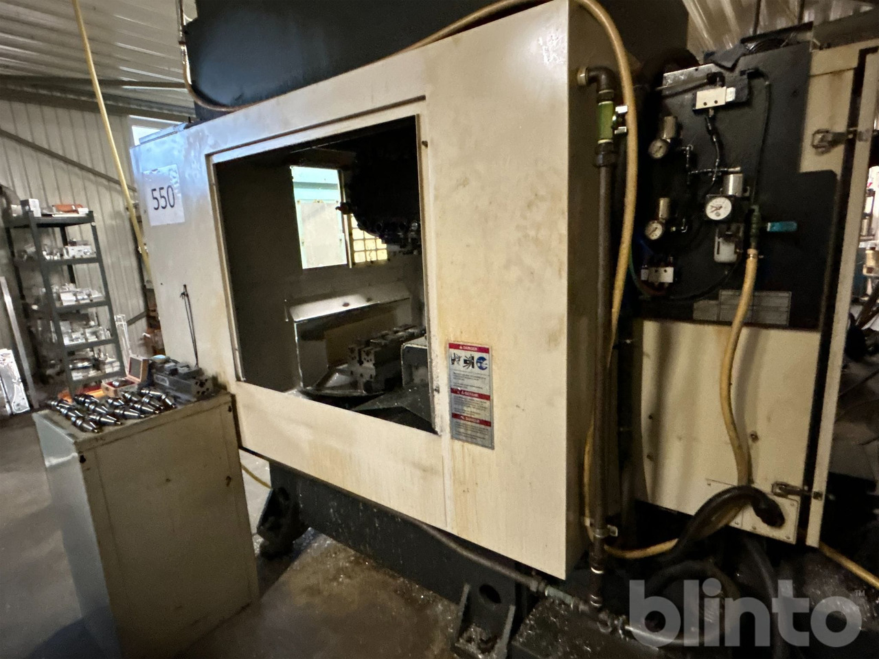 Brother TC-31B - مركز تصنيع CNC: صور 5 Brother TC-31B - مركز تصنيع CNC: صور 5