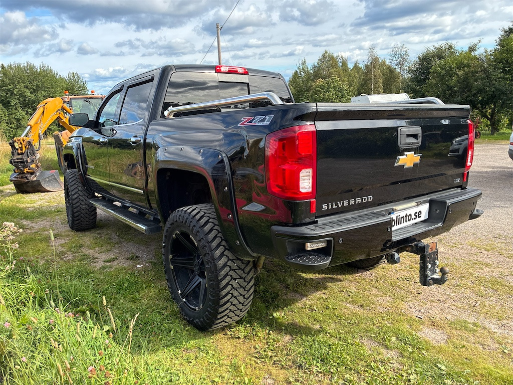 CHEVROLET Silverado Z71 OFF ROAD - شاحنة البيك أب: صور 5 CHEVROLET Silverado Z71 OFF ROAD - شاحنة البيك أب: صور 5