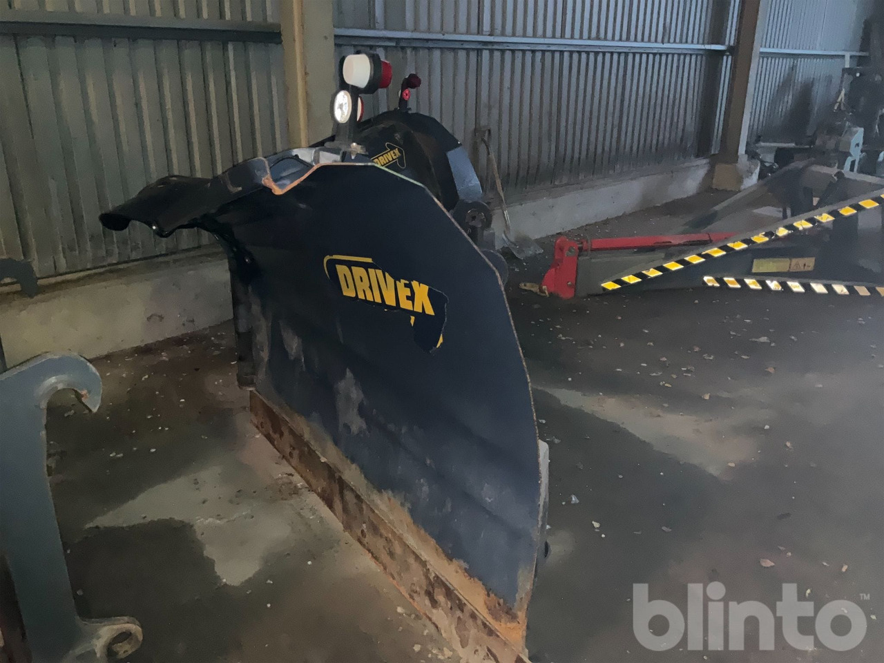 كاسحة ثلوج Drivex: صور 8 كاسحة ثلوج Drivex: صور 8