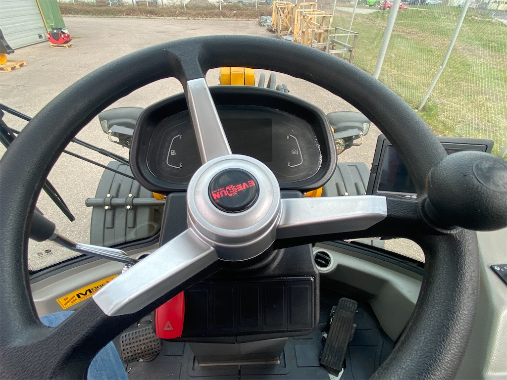 اللودر بعجل Everun ER412 PRO: صور 50