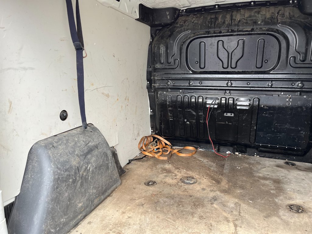 الشاحنات الصغيرة FIAT DOBLO: صور 39 الشاحنات الصغيرة FIAT DOBLO: صور 39