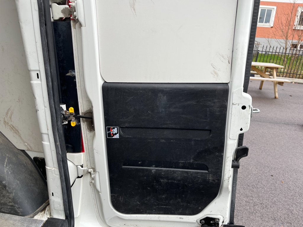 الشاحنات الصغيرة FIAT DOBLO: صور 41 الشاحنات الصغيرة FIAT DOBLO: صور 41