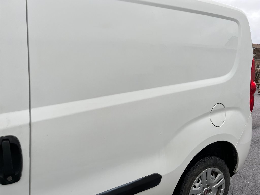 الشاحنات الصغيرة FIAT DOBLO: صور 23 الشاحنات الصغيرة FIAT DOBLO: صور 23