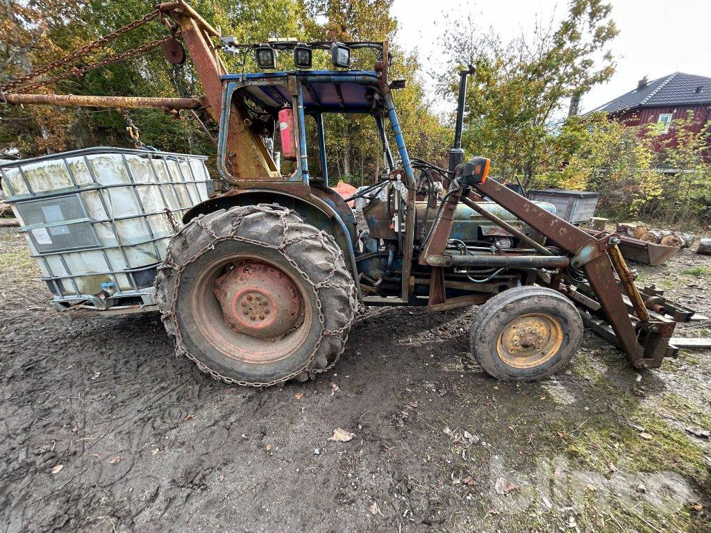 FORD DEXTA SUPER - جرار: صور 1 FORD DEXTA SUPER - جرار: صور 1