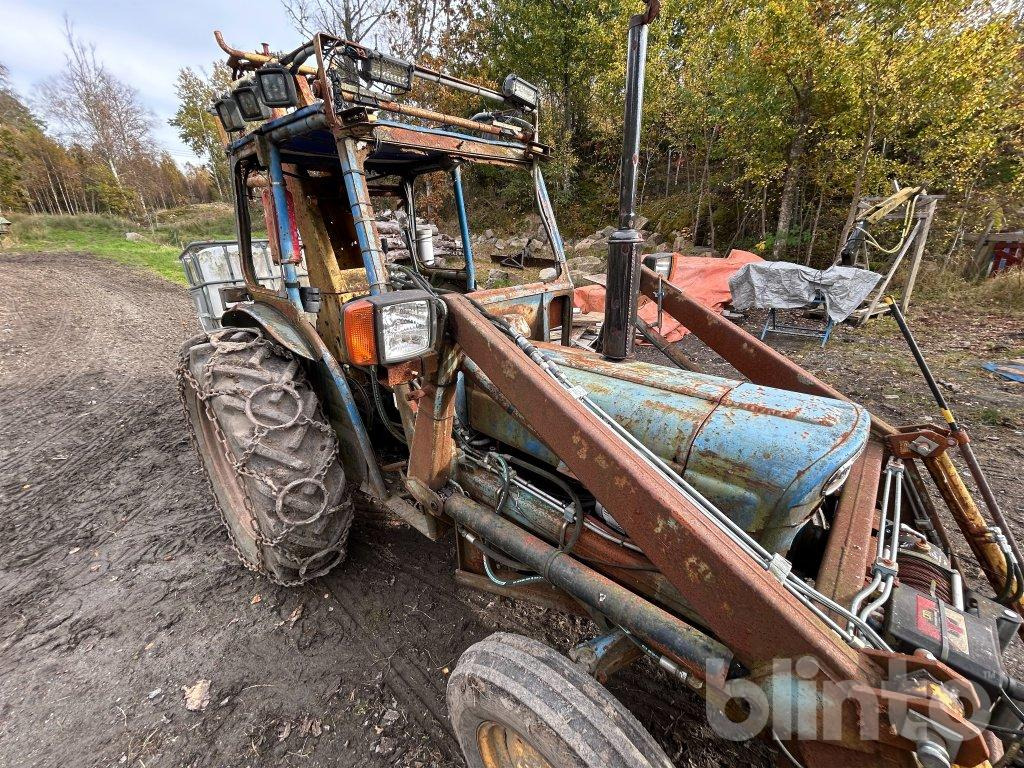 FORD DEXTA SUPER - جرار: صور 3 FORD DEXTA SUPER - جرار: صور 3