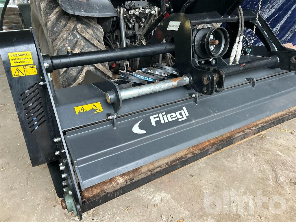 Fliegl SM Tornado 2750 (2023) - التقطيع جزازة: صور 3 Fliegl SM Tornado 2750 (2023) - التقطيع جزازة: صور 3