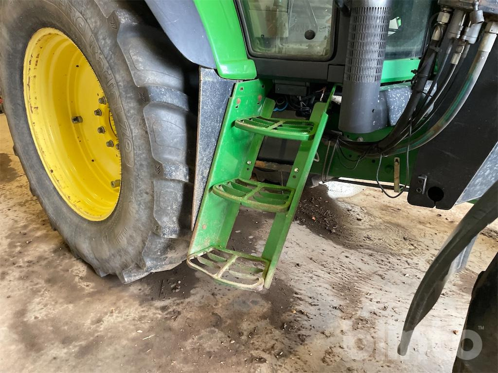 جرار JOHN DEERE 6830: صور 41