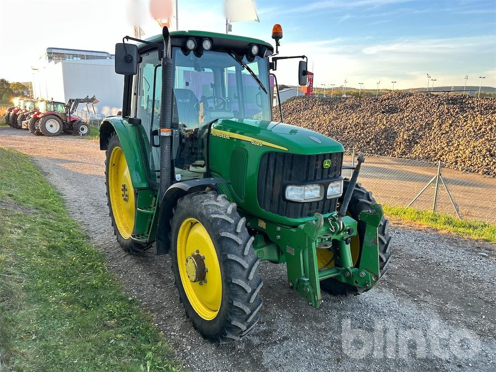 John Deere 6320 (2004) - جرار: صور 2 John Deere 6320 (2004) - جرار: صور 2