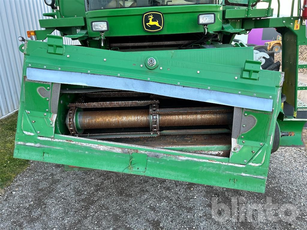 حصادة شاملة John Deere T 560 HM (2010): صور 8