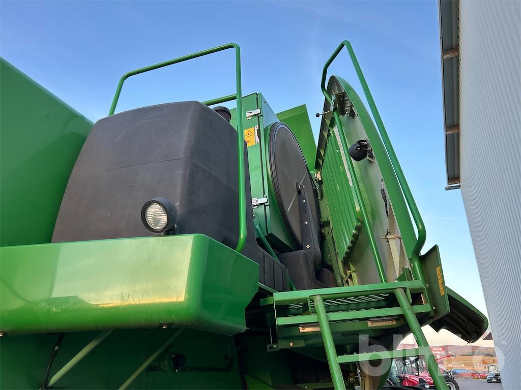 حصادة شاملة John Deere T 560 HM (2010): صور 37