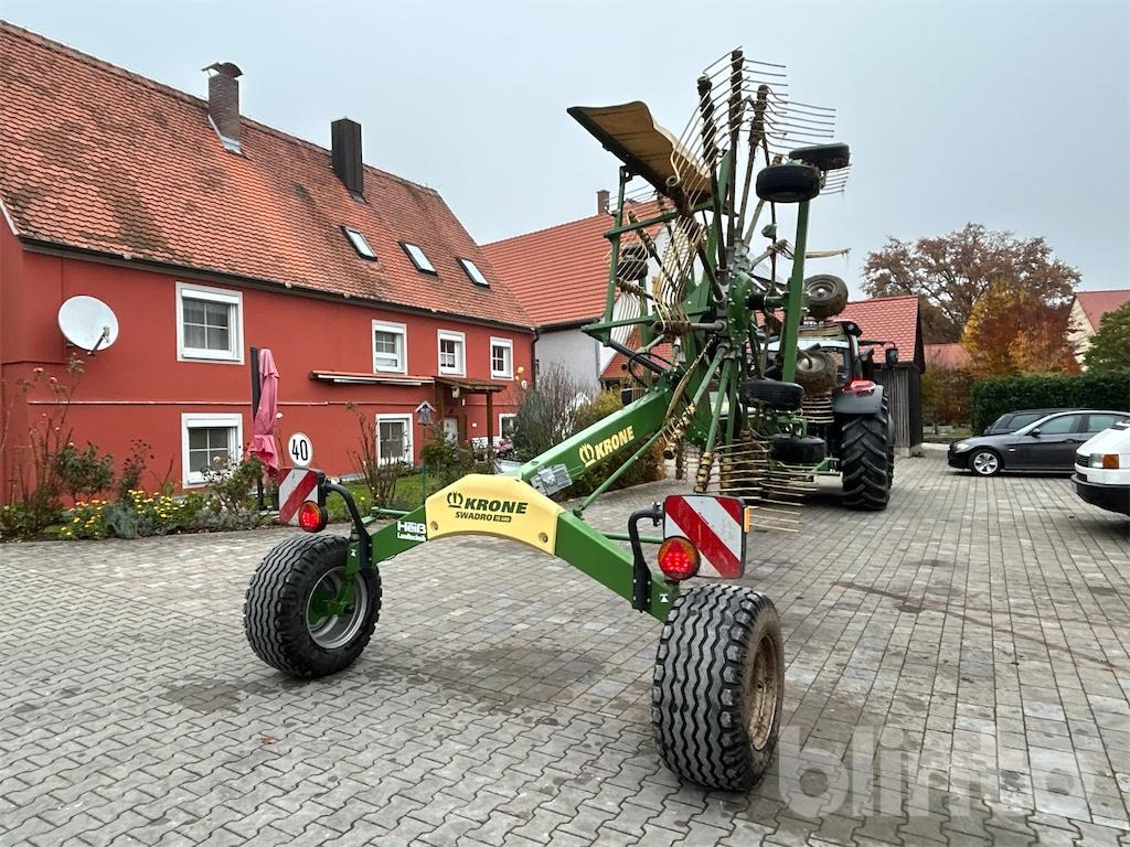 KRONE Swadro TS 680 (2024) - لمّامَة القش: صور 4 KRONE Swadro TS 680 (2024) - لمّامَة القش: صور 4