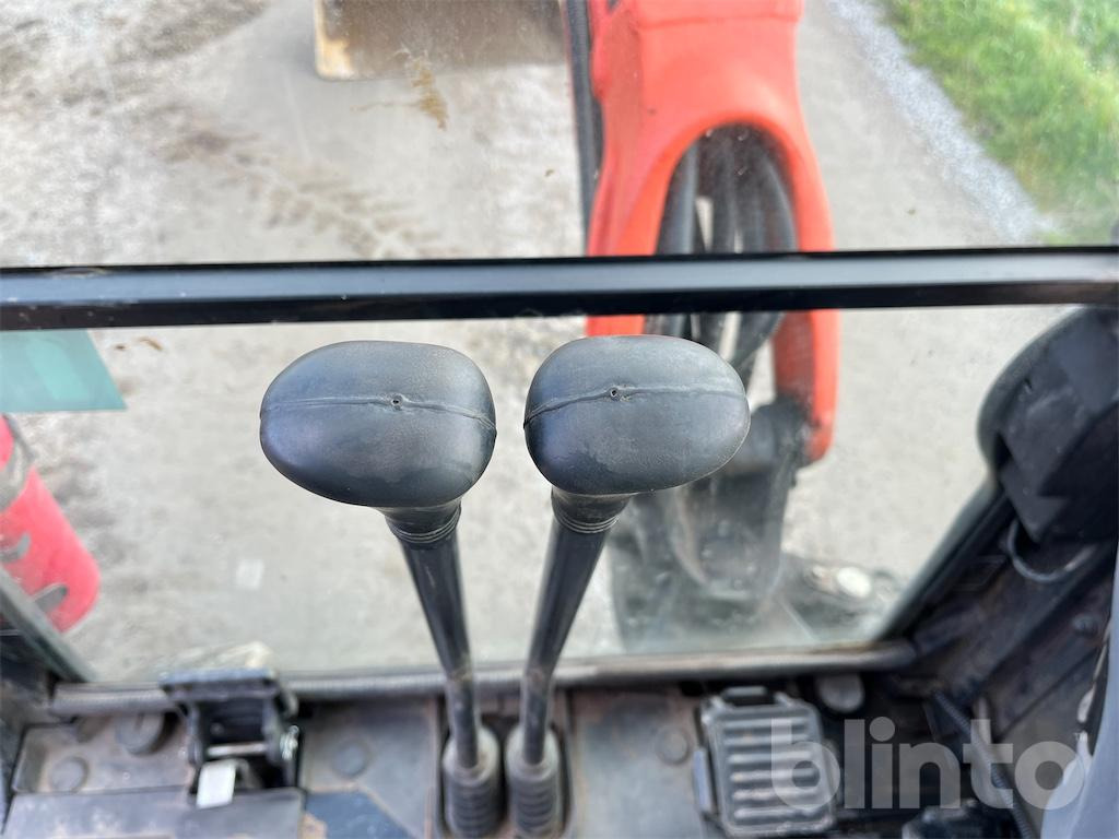 حفارة مصغرة Kubota U27-4 minigrävare: صور 49 حفارة مصغرة Kubota U27-4 minigrävare: صور 49