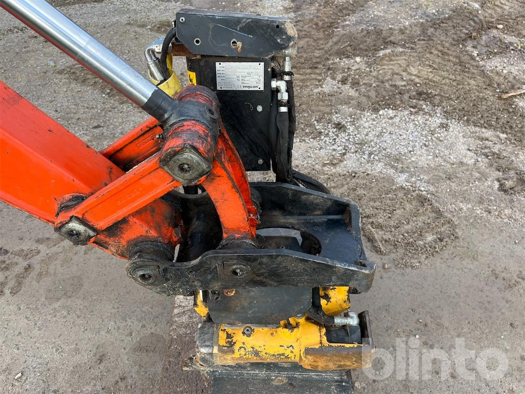 حفارة مصغرة Kubota U27-4 minigrävare: صور 32 حفارة مصغرة Kubota U27-4 minigrävare: صور 32