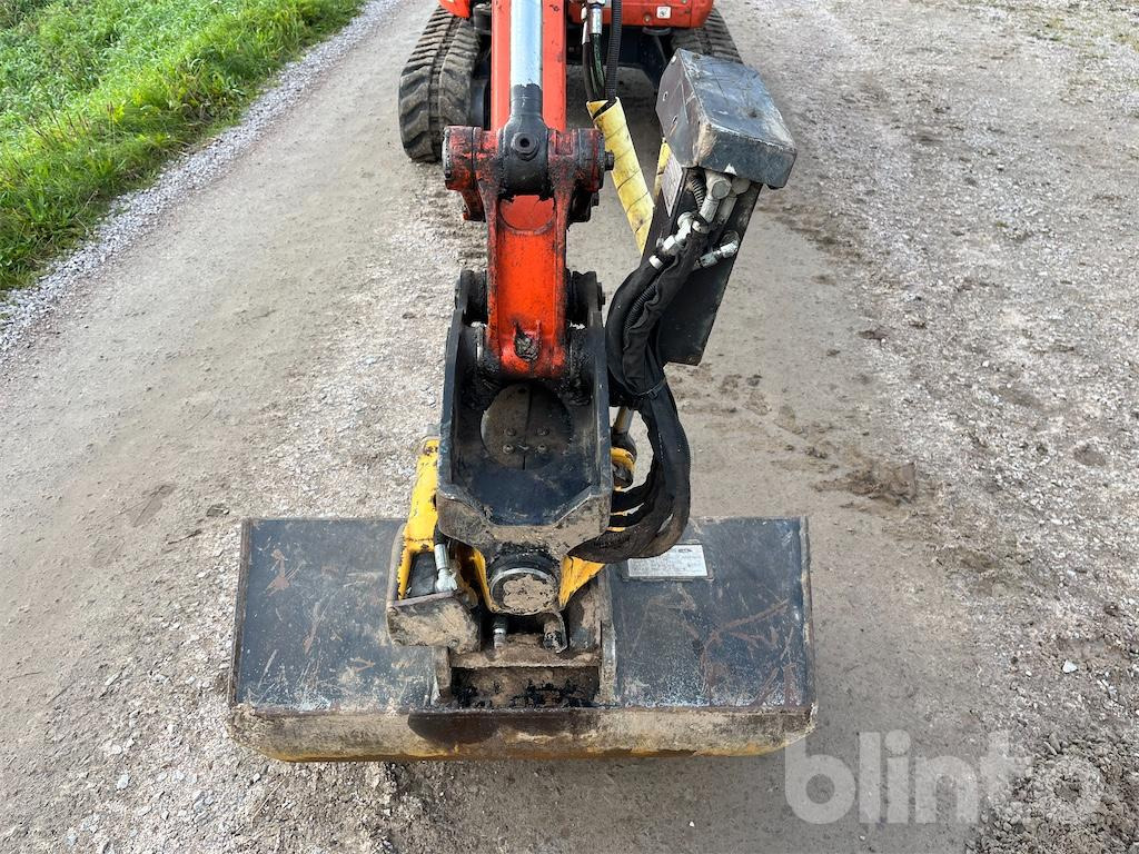 حفارة مصغرة Kubota U27-4 minigrävare: صور 31 حفارة مصغرة Kubota U27-4 minigrävare: صور 31