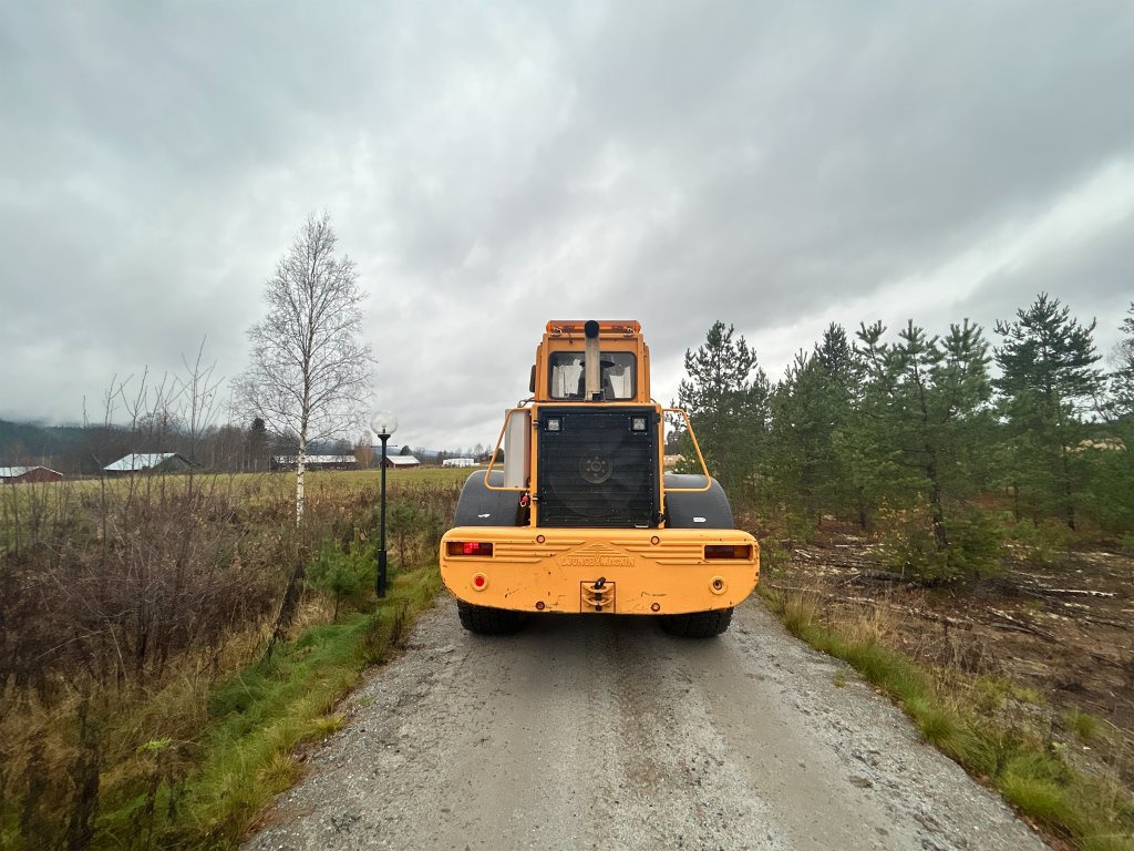 اللودر بعجل Ljungby L18: صور 6 اللودر بعجل Ljungby L18: صور 6