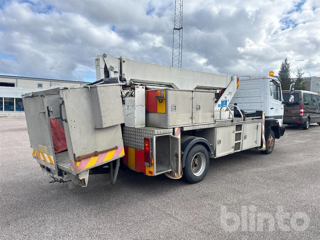 MERCEDES BENZ 817 - مصاعد الازدهار محمولة على شاحنة: صور 5 MERCEDES BENZ 817 - مصاعد الازدهار محمولة على شاحنة: صور 5