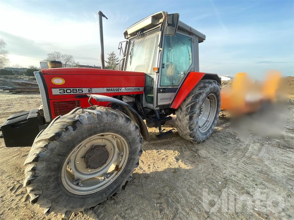 Massey Ferguson B95/4 - جرار: صور 1 Massey Ferguson B95/4 - جرار: صور 1