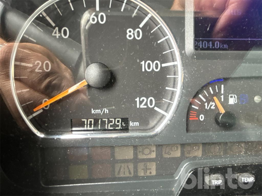 Mercedes Benz Atego 1224 - شاحنة ستارة: صور 5 Mercedes Benz Atego 1224 - شاحنة ستارة: صور 5
