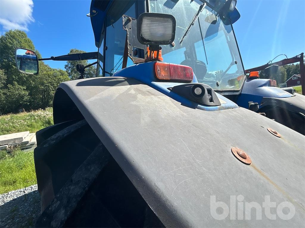 NEW HOLLAND TM190 4WD - جرار: صور 5 NEW HOLLAND TM190 4WD - جرار: صور 5