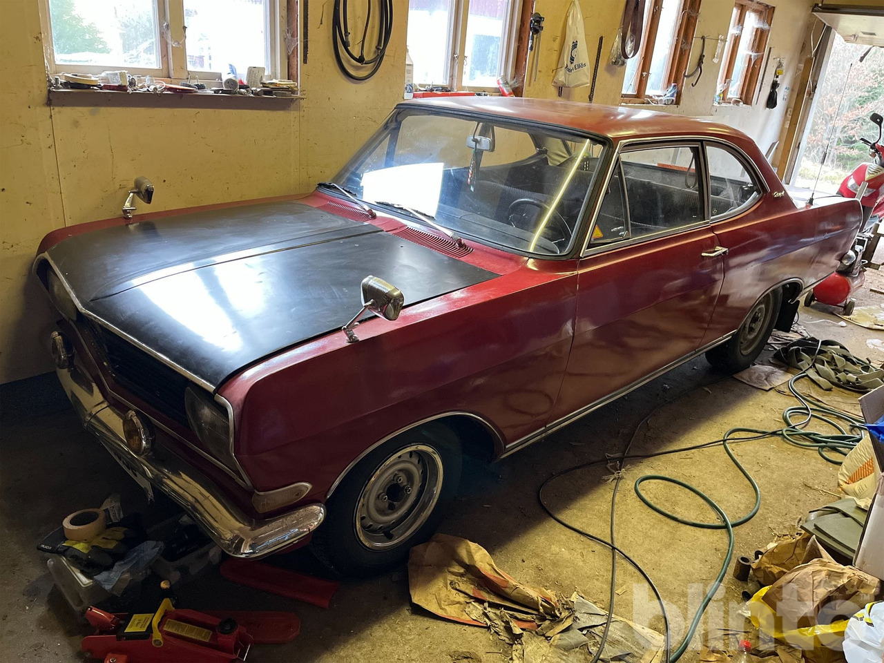 OPEL REKORD COUPÉ 12266 - سيارة: صور 1 OPEL REKORD COUPÉ 12266 - سيارة: صور 1