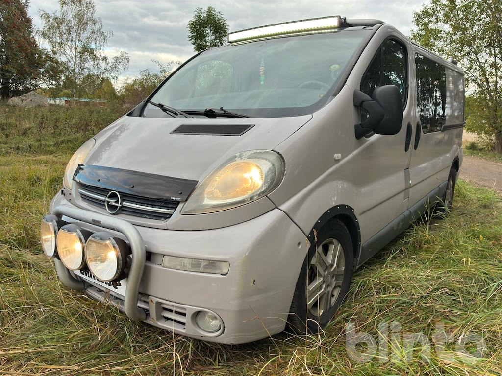 OPEL VIVARO VAN F7BDB6 - الشاحنات الصغيرة: صور 4 OPEL VIVARO VAN F7BDB6 - الشاحنات الصغيرة: صور 4