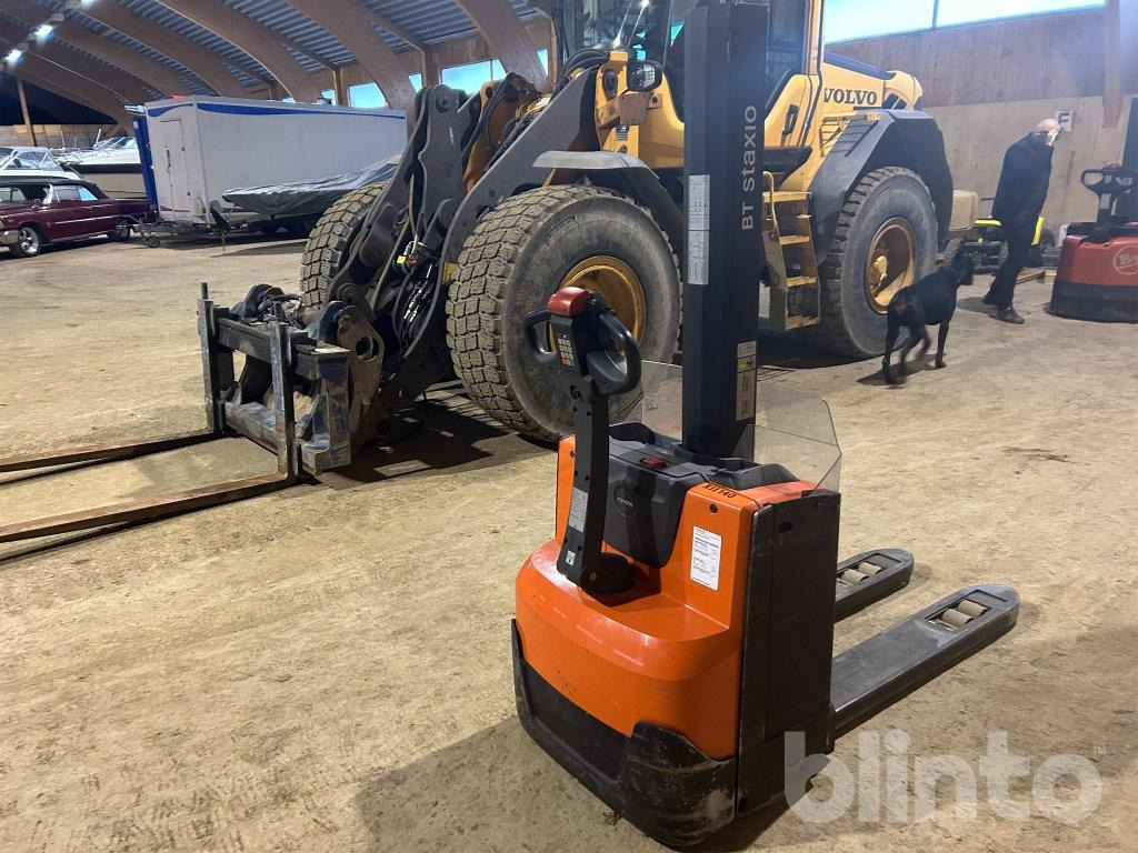 Toyota SWE080L - معدات تكديس: صور 2 Toyota SWE080L - معدات تكديس: صور 2