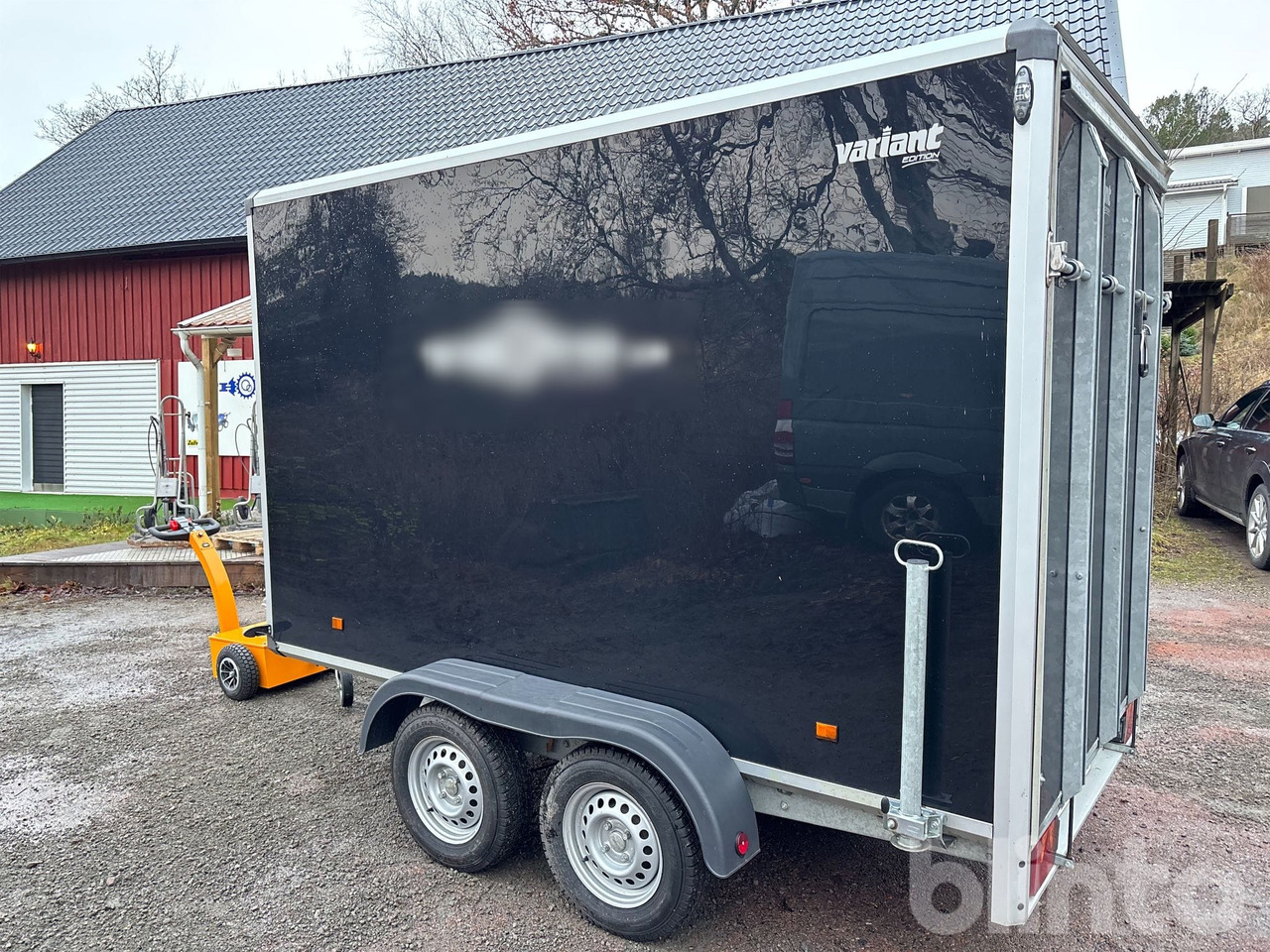 VARIANT - بصندوق مغلق مقطورة: صور 4 VARIANT - بصندوق مغلق مقطورة: صور 4