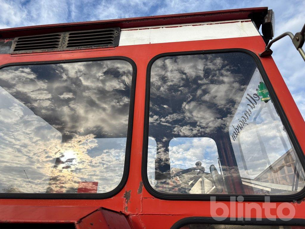 جرار VOLVO BM 2650: صور 37