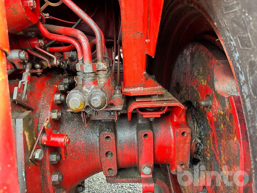 جرار VOLVO BM 2650: صور 49