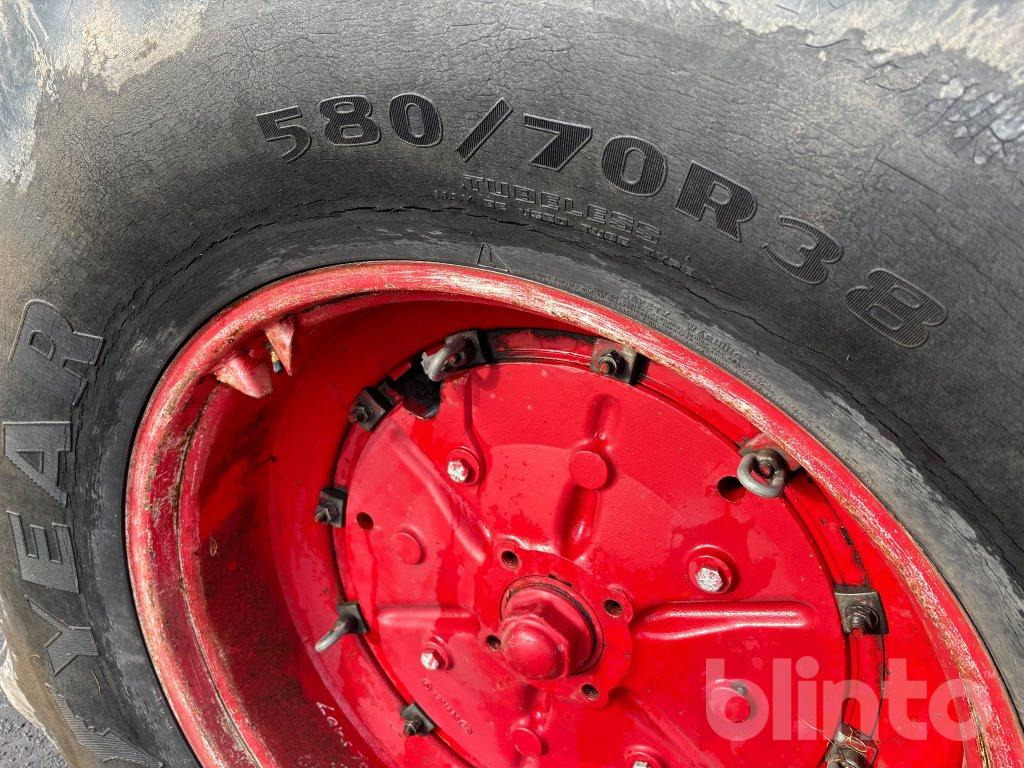 جرار VOLVO BM 2650: صور 42