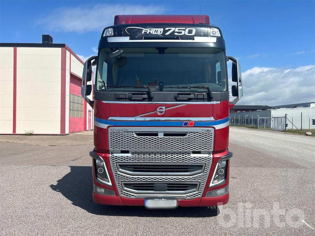 VOLVO FH16 750 - الشاسيه شاحنة: صور 3 VOLVO FH16 750 - الشاسيه شاحنة: صور 3