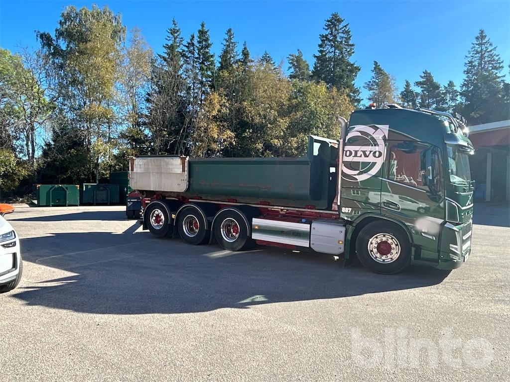 VOLVO FM 84 TR - قلابات: صور 5 VOLVO FM 84 TR - قلابات: صور 5